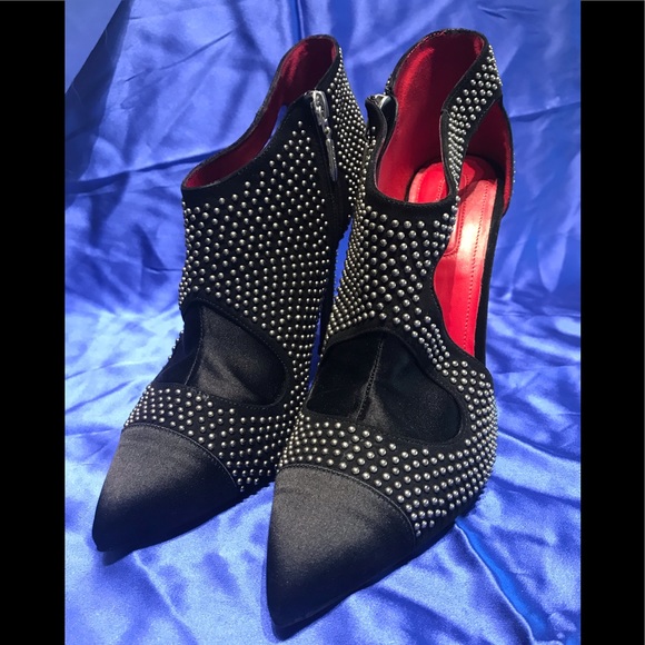 Cesare Paciotti Shoes - Cesare Paciotti ankle boot open side with studs